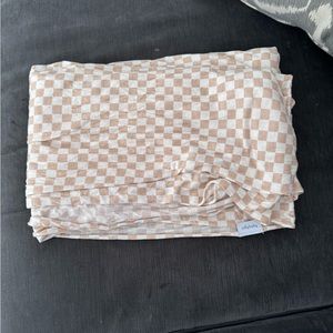 Solly Baby Cream Chequer